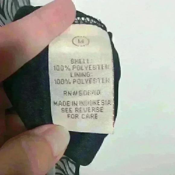 Jonathan Martin Sleeveless top with Tie neck Sz M - Picture 8 of 9